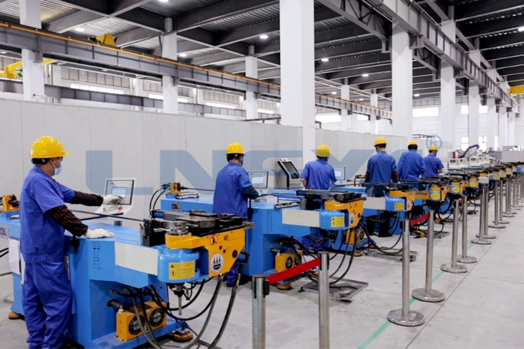 LNEYA chiller workshop